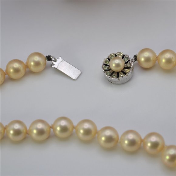 Vintage Majorica Cream Rose Pearl Choker Necklace 8mm - Picture 3 of 11